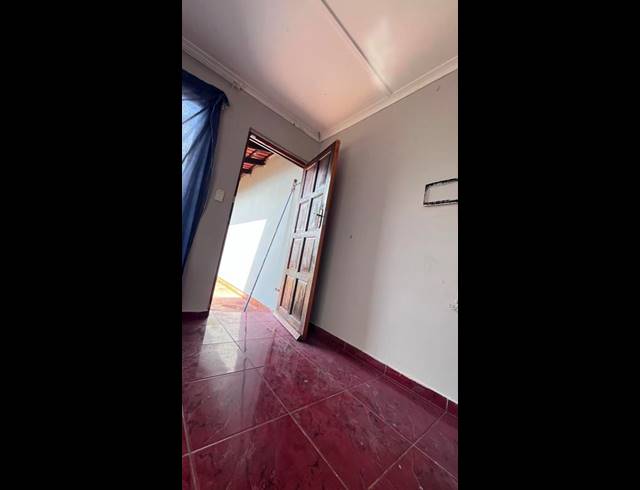 2 BEDROOM HOUSE FOR SALE IN UMHLATHUZE